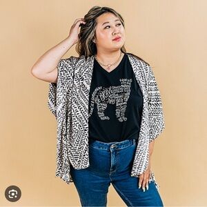 Sseko Mutliway Shawl In Ivory Kawa